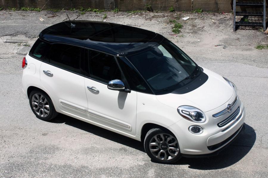  Fiat 500L 2014 года  (фото 93 из 138)